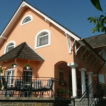 Pensjonat Barackvirag Vendeghaz