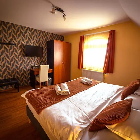 Pensjonat Barackvirag Vendeghaz