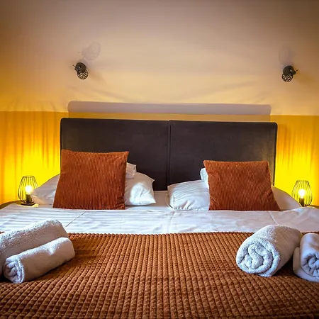 Pensjonat Barackvirag Vendeghaz 3*