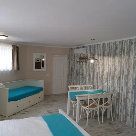 Guest house Barackvirag Vendeghaz *